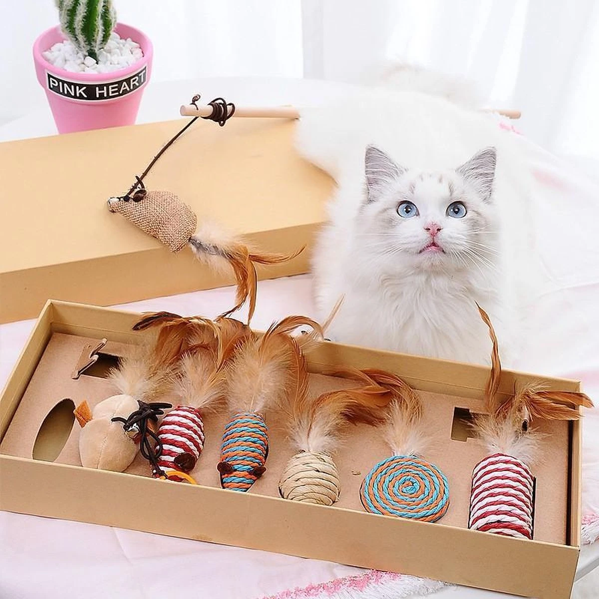 GIZMO Luxe Kattenspeeltjes Set - 7 Speeltjes - Interactieve Kattenhengel, Kattenspeelgoed & Speelmuisjes - Kitten Speeltjes 3 GIZMO Luxe Kattenspeeltjes Set - 7 Speeltjes - Interactieve Kattenhengel, Kattenspeelgoed & Speelmuisjes - Kitten Speeltjes