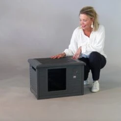 RHRQuality Kattenhuis Voor Binnen En Buiten Kattenhok Villa De Luxe Grijs 15 RHRQuality Kattenhuis Voor Binnen En Buiten Kattenhok Villa De Luxe Grijs -Dierenwinkel 1200x1200 587