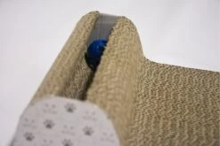 Adori Krabplank Met Spel - Krabpaal - 45x25x11 Cm -Dierenwinkel 1200x800 17